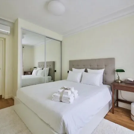3br Tour Eiffel Kleber *